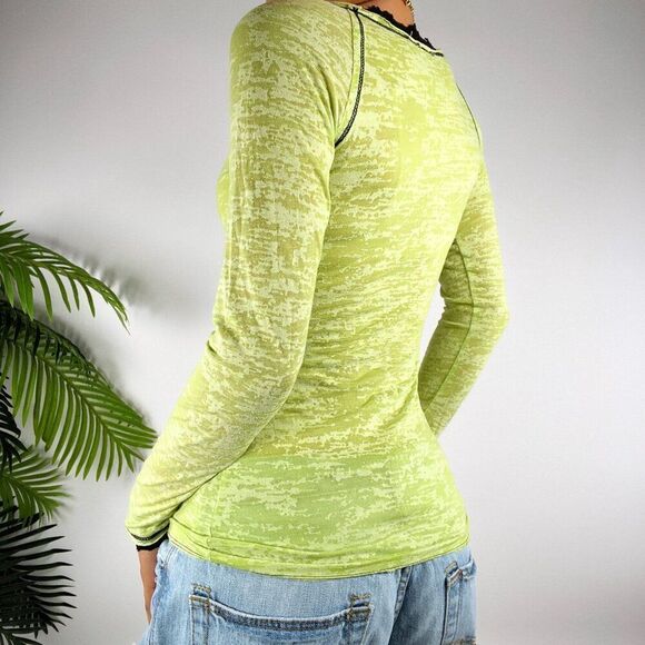 Vintage Y2K Green Indie Fairy Grunge Baddie Fitted Long Sleeve Lace Top / M - Picture 2 of 7